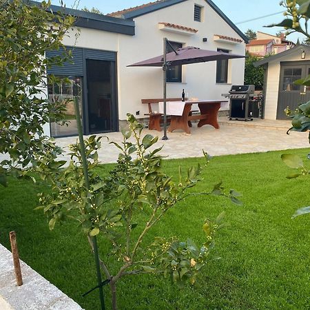 The House Villa Medulin Exterior foto